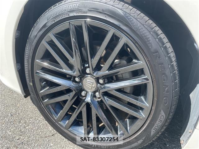 Toyota CROWN 2015 8680574-7