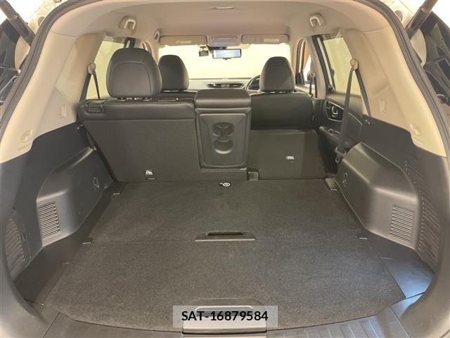 Nissan X-TRAIL 2017 8929720-12