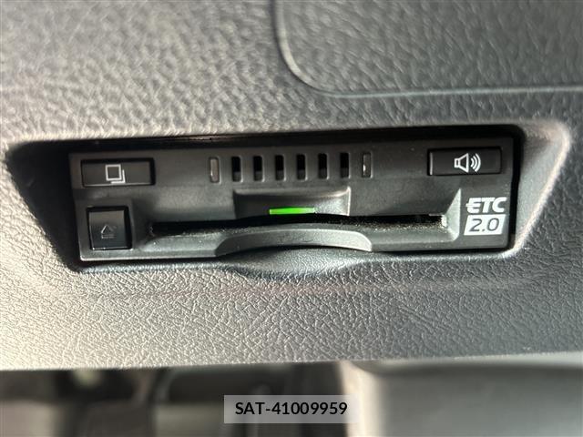 Toyota TOWNACE VAN 2022 8887020-21
