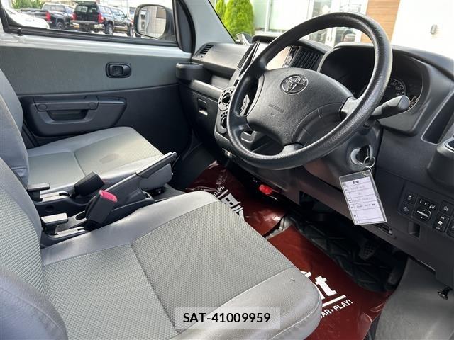 Toyota TOWNACE VAN 2022 8887020-22