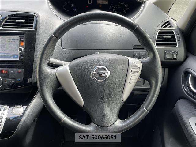 Nissan SERENA 2015 8927708-5