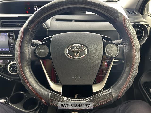 Toyota AQUA 2020 8705788-21