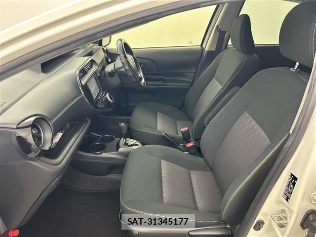 Toyota AQUA 2020 8705788-4
