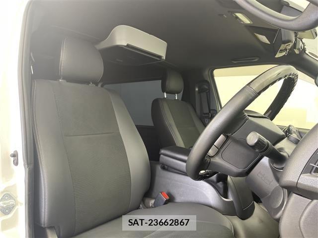 Toyota HIACE VAN 2020 8870297-20