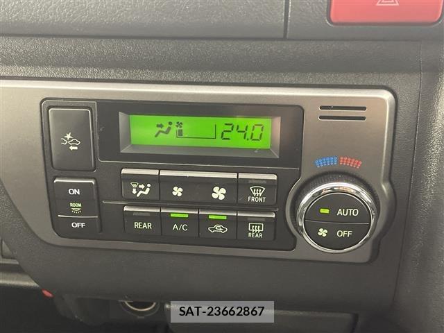 Toyota HIACE VAN 2020 8870297-9