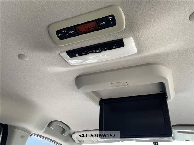 Nissan SERENA 2018 8927709-18