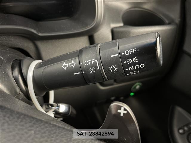 Honda FIT 2018 8922111-6