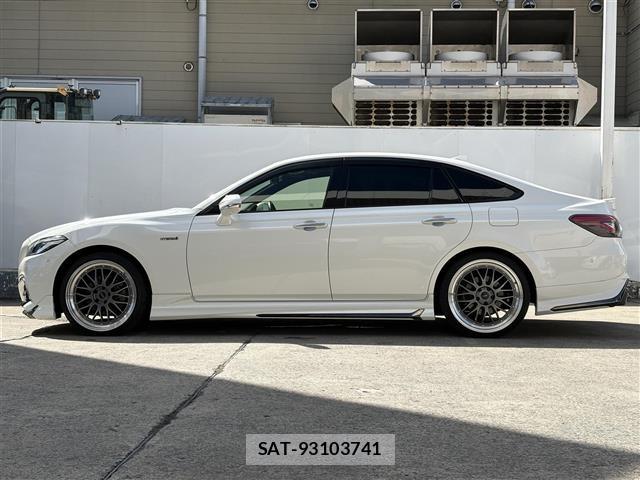 Toyota CROWN 2019 8680575-6