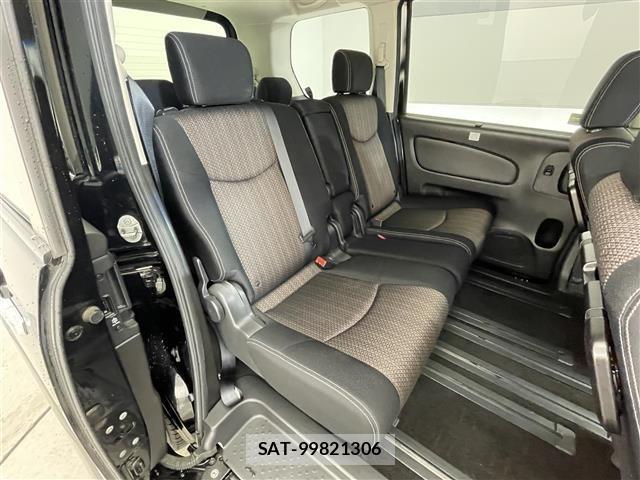 Nissan SERENA 2014 8672103-6