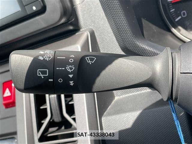 Daihatsu TAFT 2023 8936443-3
