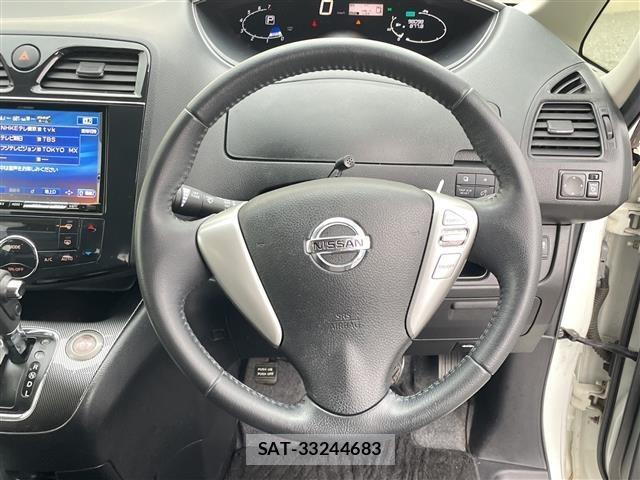 Nissan SERENA 2013 8927713-14