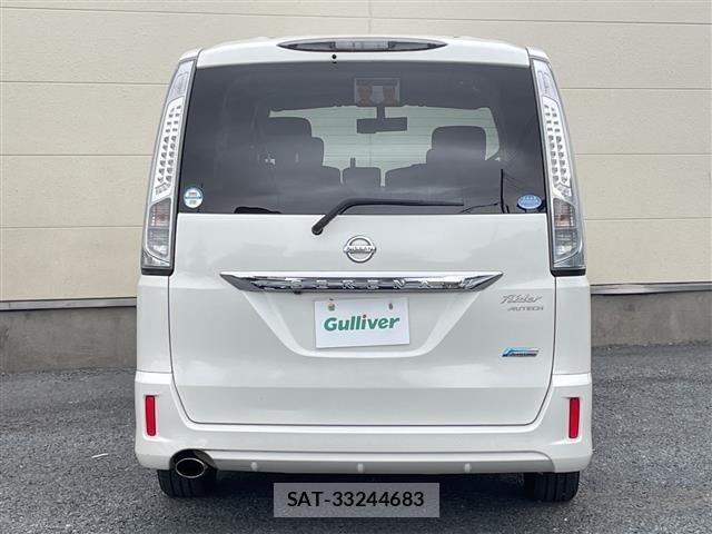 Nissan SERENA 2013 8927713-4