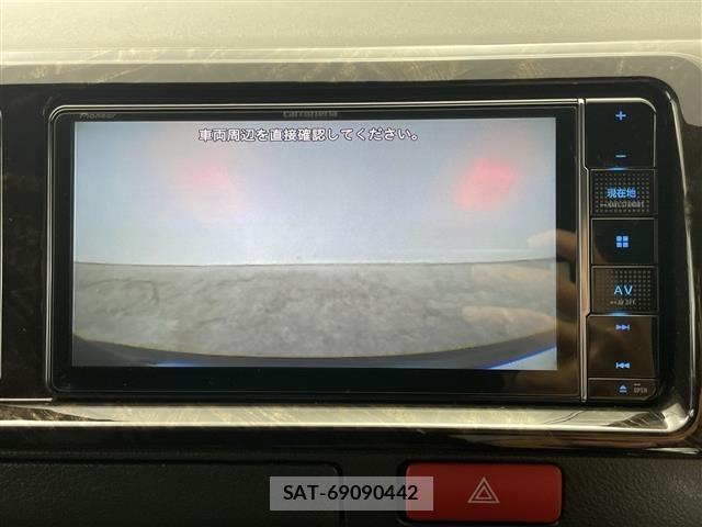 Toyota HIACE VAN 2022 8870298-18