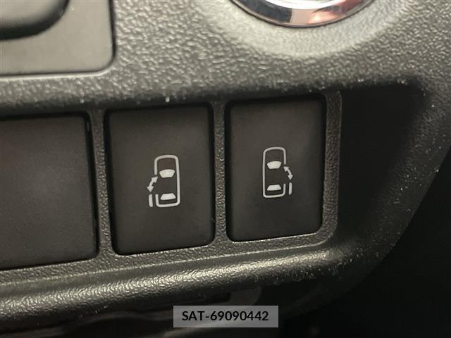 Toyota HIACE VAN 2022 8870298-19
