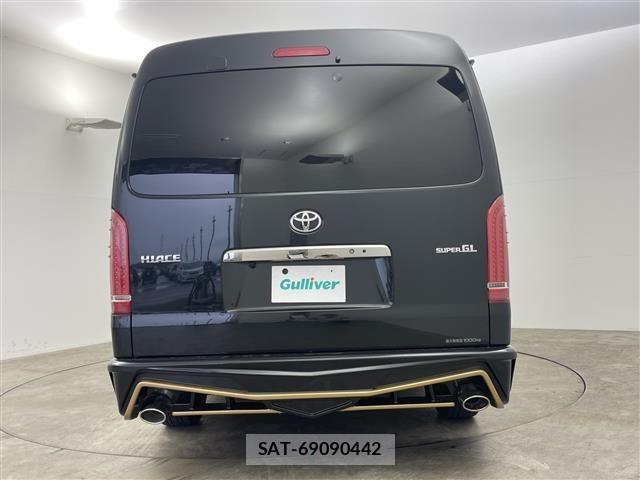 Toyota HIACE VAN 2022 8870298-22