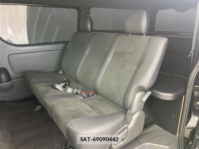 Toyota HIACE VAN 2022 8870298-8