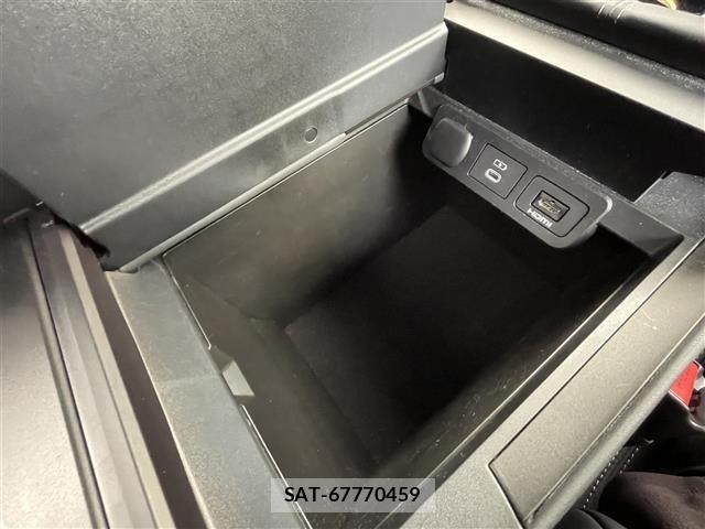 Toyota VELLFIRE 2024 8905352-23