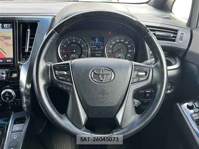 Toyota VELLFIRE 2016 8692802-17