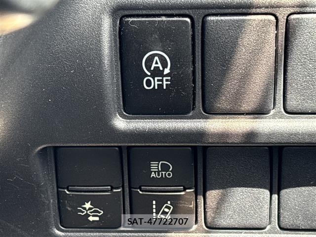 Toyota ESQUIRE 2016 8908865-6