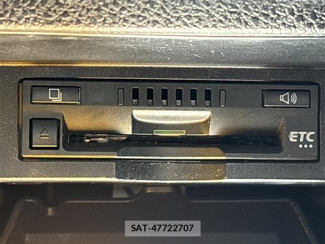 Toyota ESQUIRE 2016 8908865-9