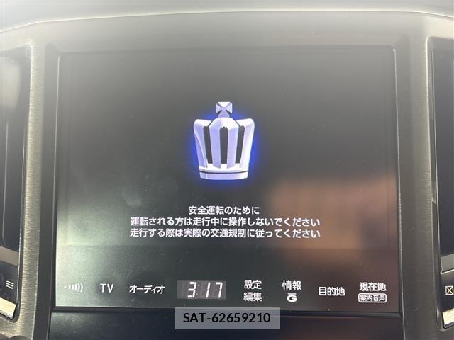 Toyota CROWN 2013 8680576-16