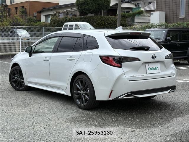 Toyota COROLLA TOURING 2025 8909812-13