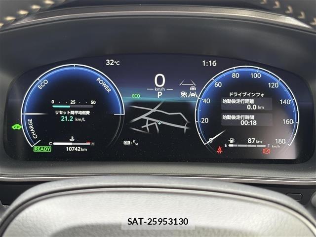 Toyota COROLLA TOURING 2025 8909812-3