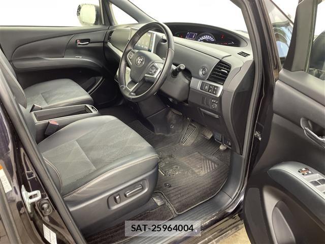 Toyota ESTIMA 2017 8774825-1