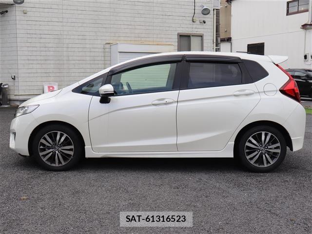 Honda FIT 2015 8922140-1