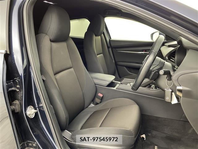 Mazda MAZDA3 2019 8909346-18