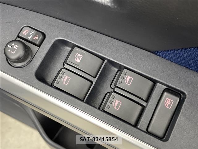Toyota ROOMY 2019 8914877-6