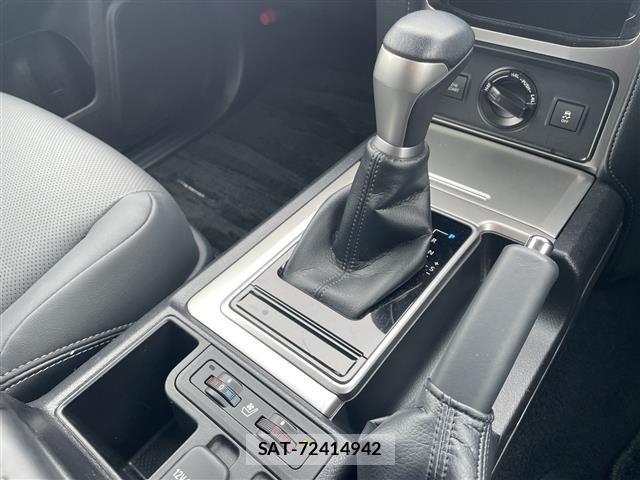 Toyota LAND CRUISER PRADO 2023 8907475-1