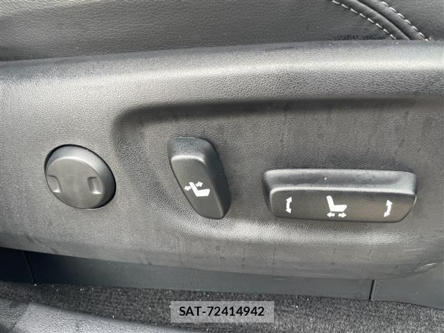 Toyota LAND CRUISER PRADO 2023 8907475-12