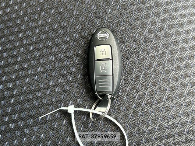 Nissan NOTE 2017 8913102-22