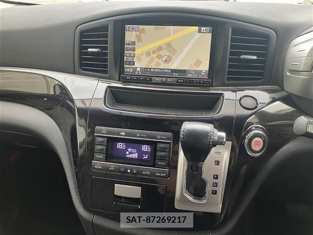 Nissan ELGRAND 2017 8689728-15