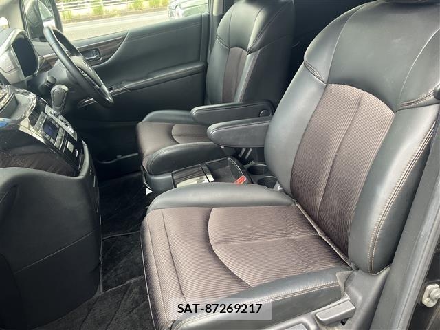 Nissan ELGRAND 2017 8689728-20