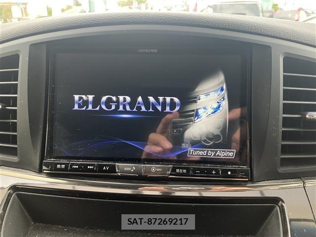 Nissan ELGRAND 2017 8689728-4