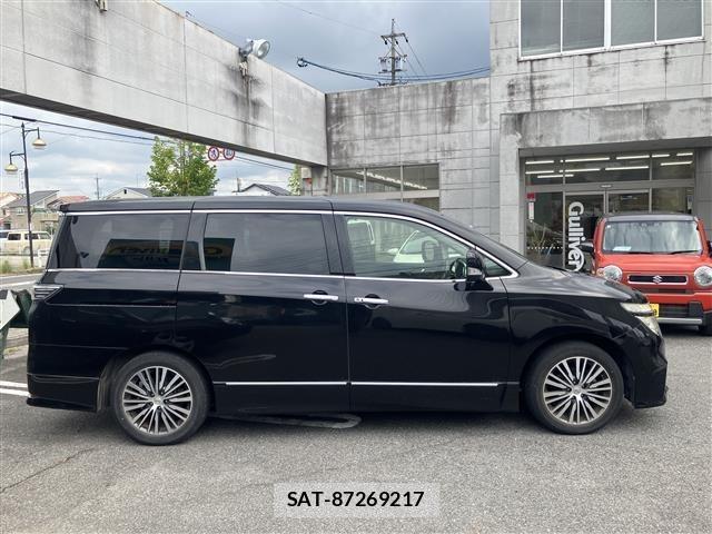 Nissan ELGRAND 2017 8689728-9