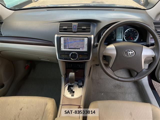 Toyota PREMIO 2012 8700772-2