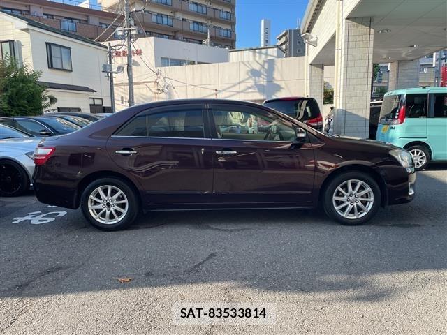 Toyota PREMIO 2012 8700772-21
