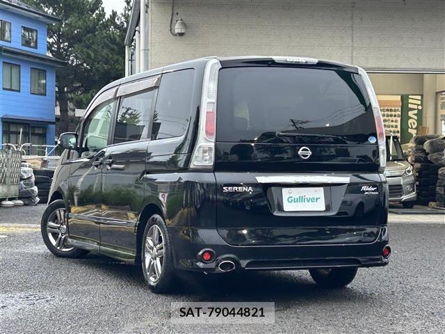 Nissan SERENA 2008 8672120-13