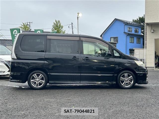Nissan SERENA 2008 8672120-18