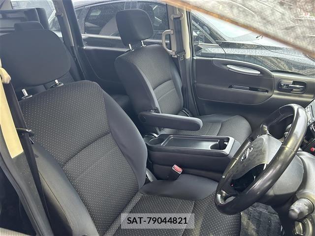 Nissan SERENA 2008 8672120-6