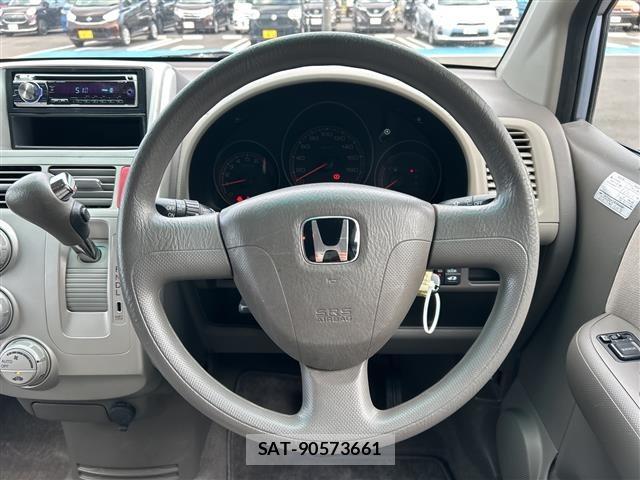 Honda MOBILIO 2005 8775639-1