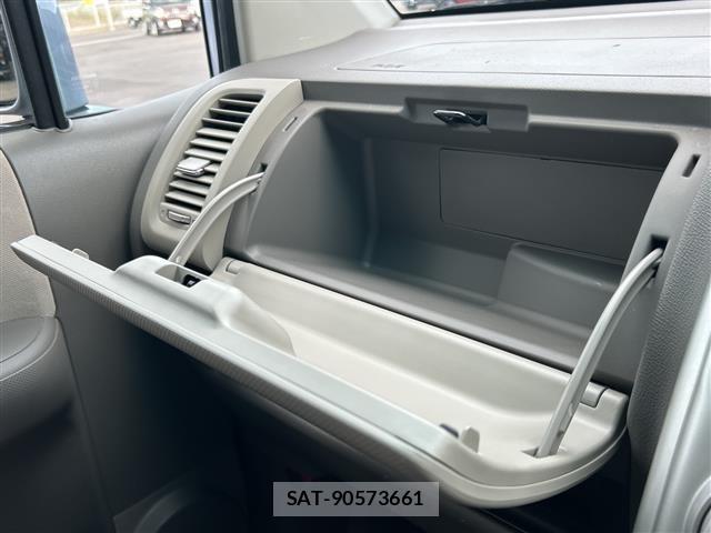 Honda MOBILIO 2005 8775639-12