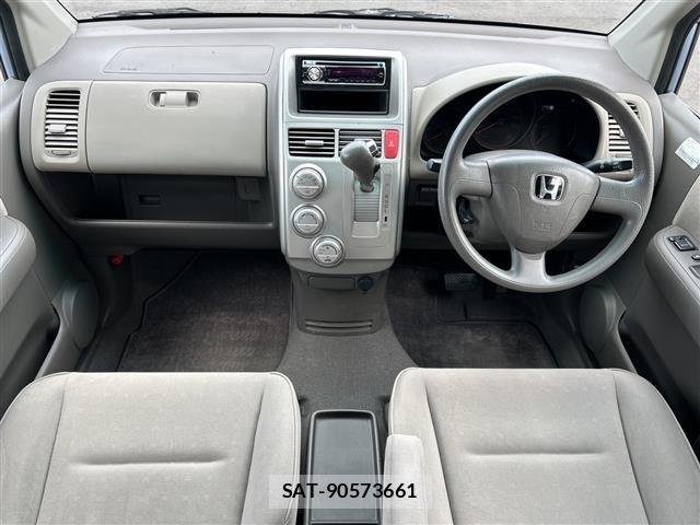 Honda MOBILIO 2005 8775639-9