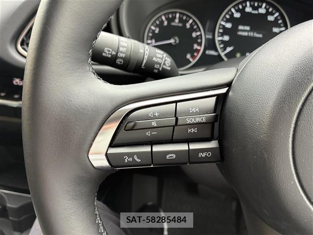 Mazda CX-30 2025 8930651-2