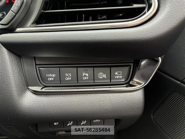 Mazda CX-30 2025 8930651-6