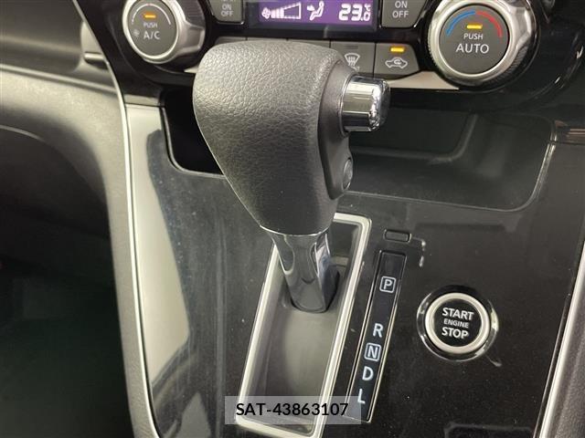 Nissan SERENA 2021 8927739-17