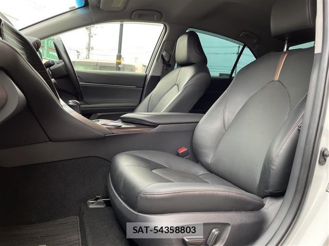 Toyota CAMRY 2018 8687726-9